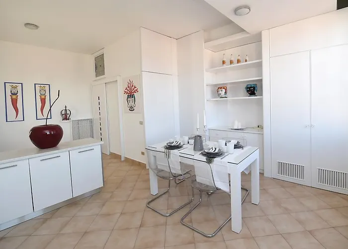 Corso Italia 38 C