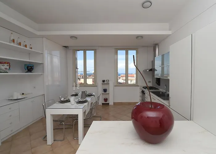 Corso Italia 38 C * Сорренто